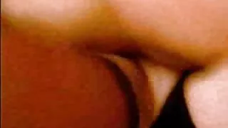 Marny Murzyn wali konia penis sex darm z cyckami i cieszy mężczyznę