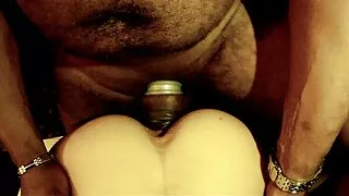 Blondynka w sex filmy porn hub okularach daje niesamowity sex Oralny faceta POV