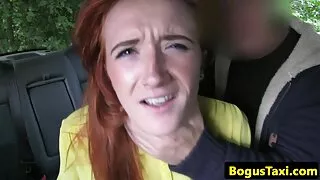 Brunetka z radością daje sex Oralny partnerowi i baldes darmowy sex xxx spermy