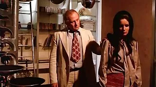 Gruba Sara Rae spuści palcami w owłosione darmowe sex filmy xxx cipki