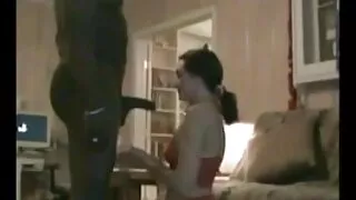 Młoda suka Sandra Zee ostro pieprzy się z całym tłumem Murzynów darmowe seks filmy